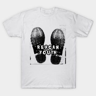 reagen youth classic boot T-Shirt